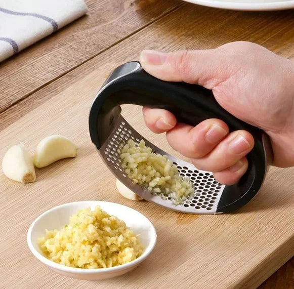 Prensa de Alho Manual Inox – Praticidade e Eficiência na Sua Cozinha! 🧄✨